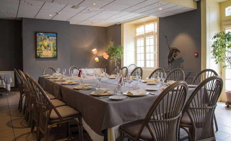 Logis L'Ermitage Hotel & Restaurant Saulges Eksteriør bilde